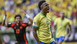 魔术重建的 魔术重建的